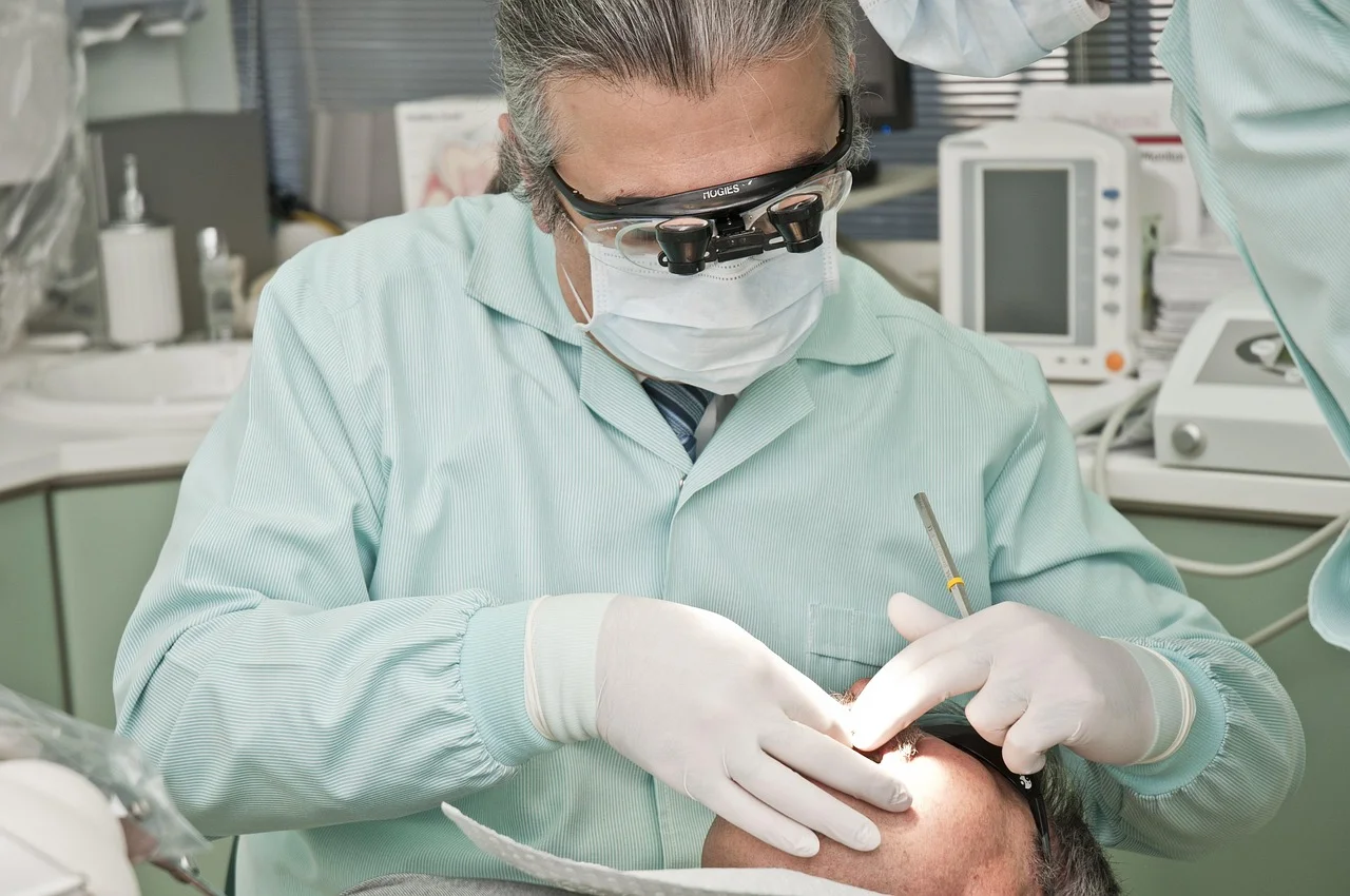 dentiste, soins dentaires, dentisterie